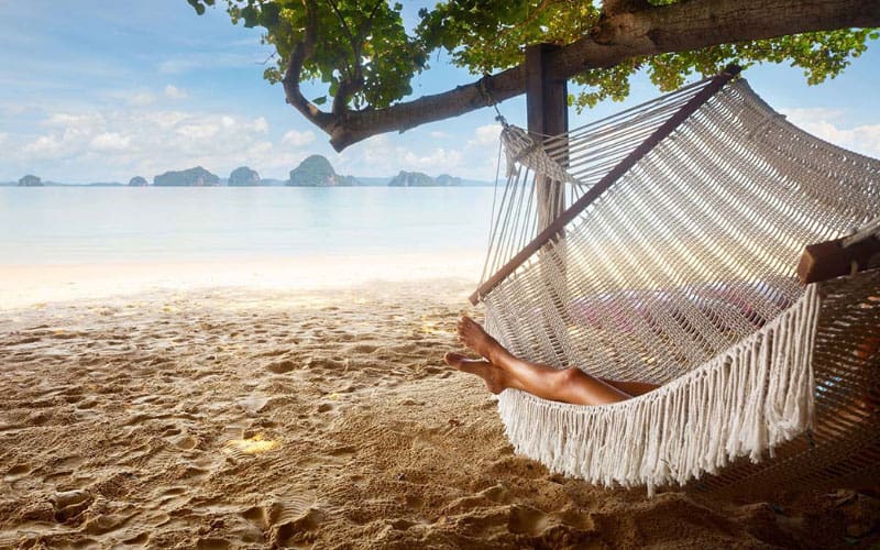 Recovering from plastic surgery during the summer